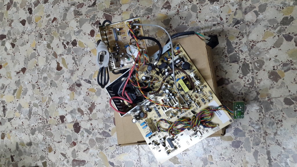 CHASSIS CRT VGA 14-17