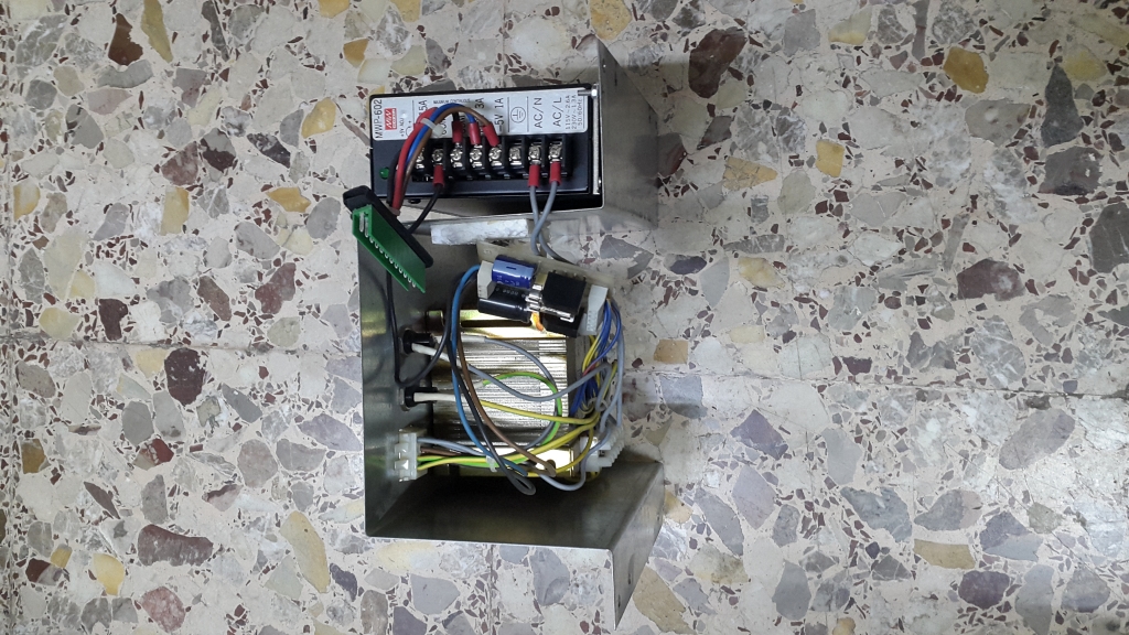 TRASFORMATORE E ALIMENTATORE 128V