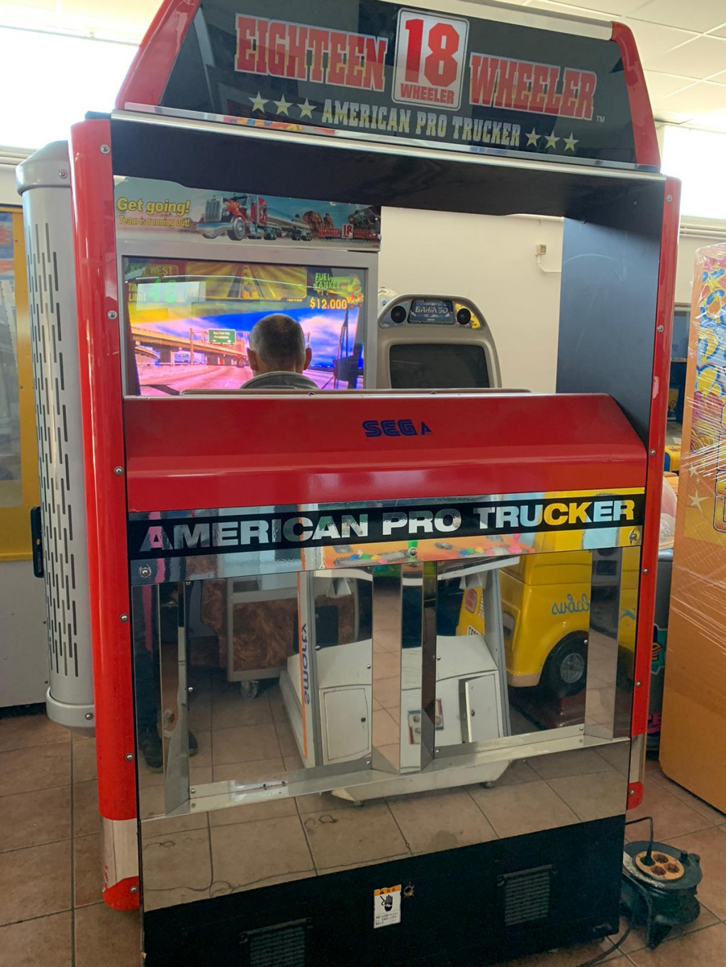 EIGHTEEN 18 WHEELER (CAMION