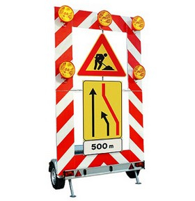 CARRELLO SEGNALETICA MOBILE DI PREAVVISO