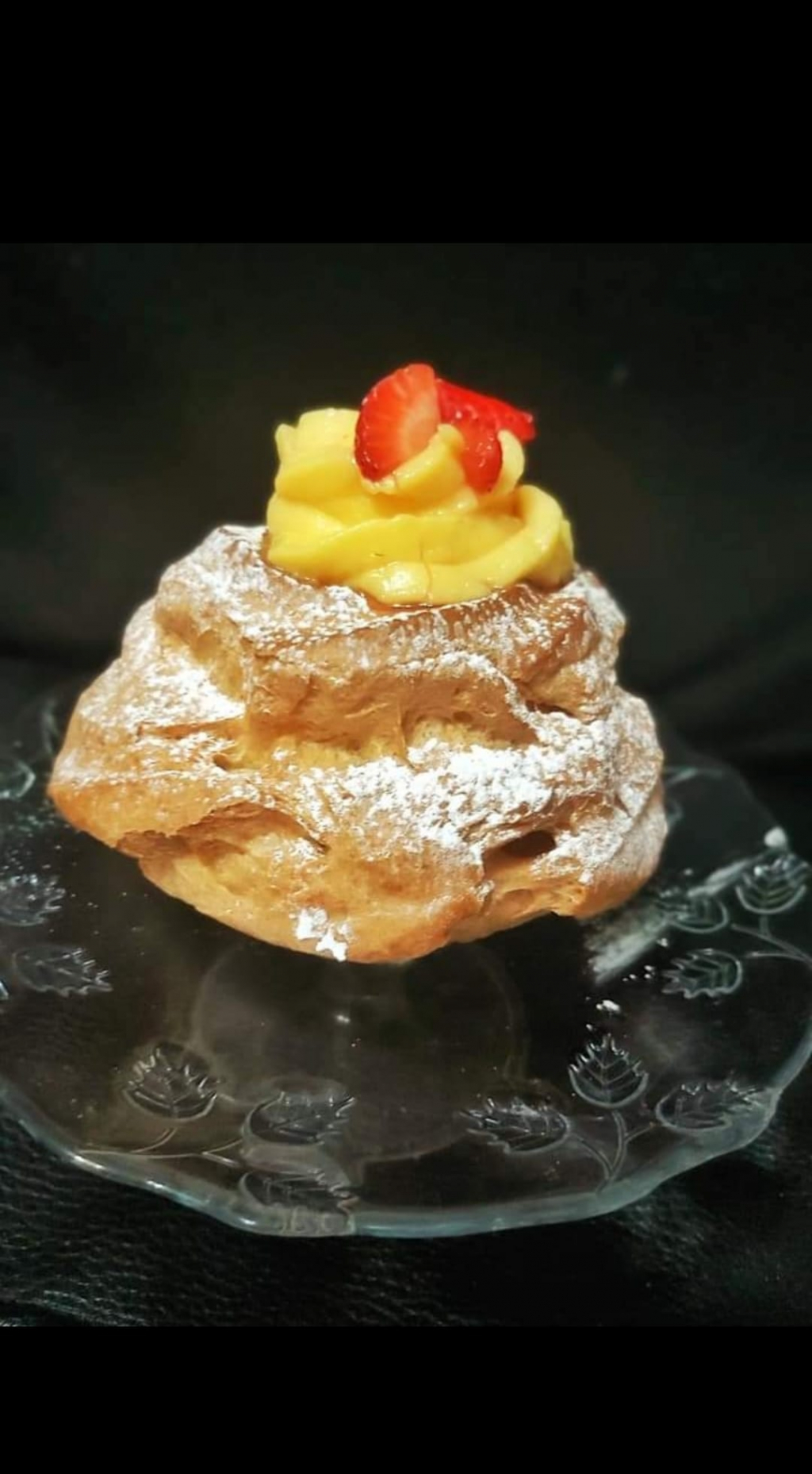 Bignè crema e fragoline