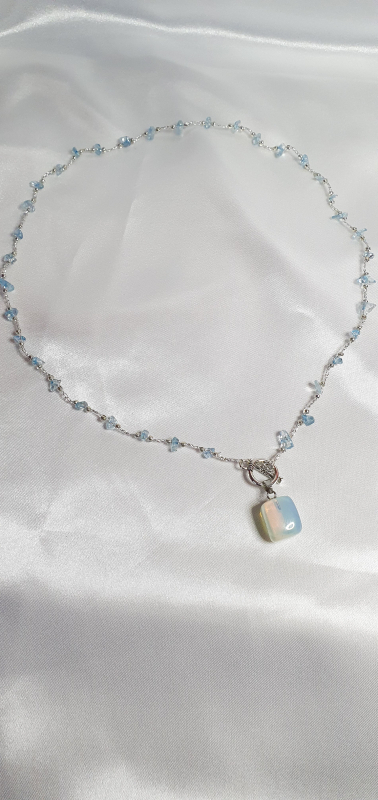 Collana a uncinetto "ACQUA MARINA"