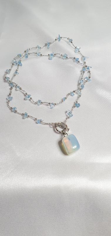 Collana a uncinetto "ACQUA MARINA"